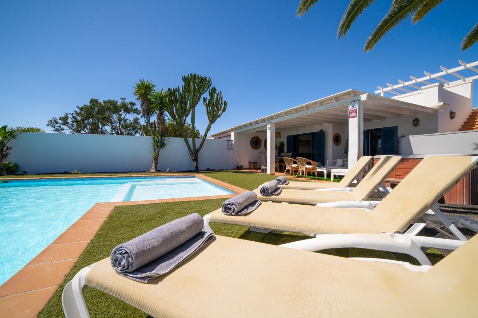 Villa Bonita Playa Blanca  Exterior photo